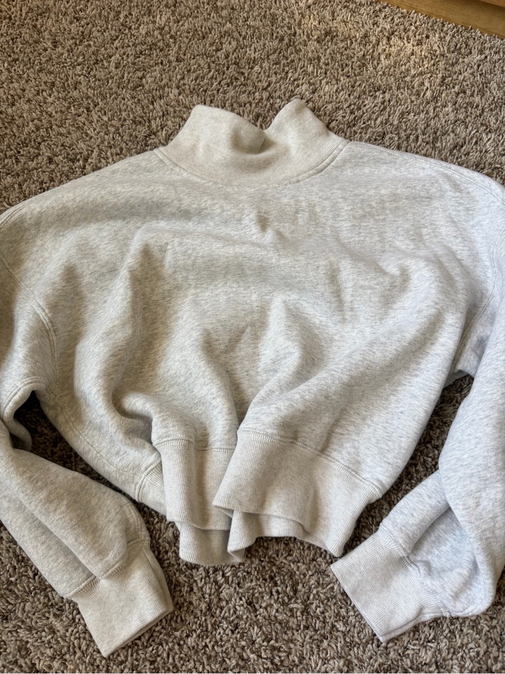 Abercrombie & Fitch Heather Light Gray Cropped Mock Neck Sweatshirt small